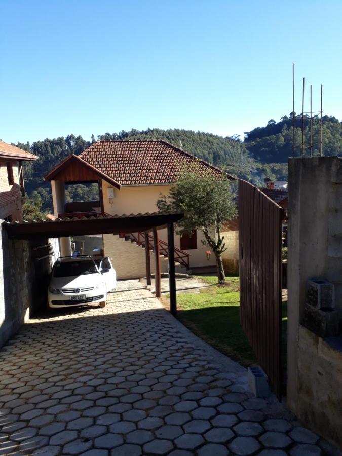 Chales Netuno Monte Verde  Eksteriør bilde